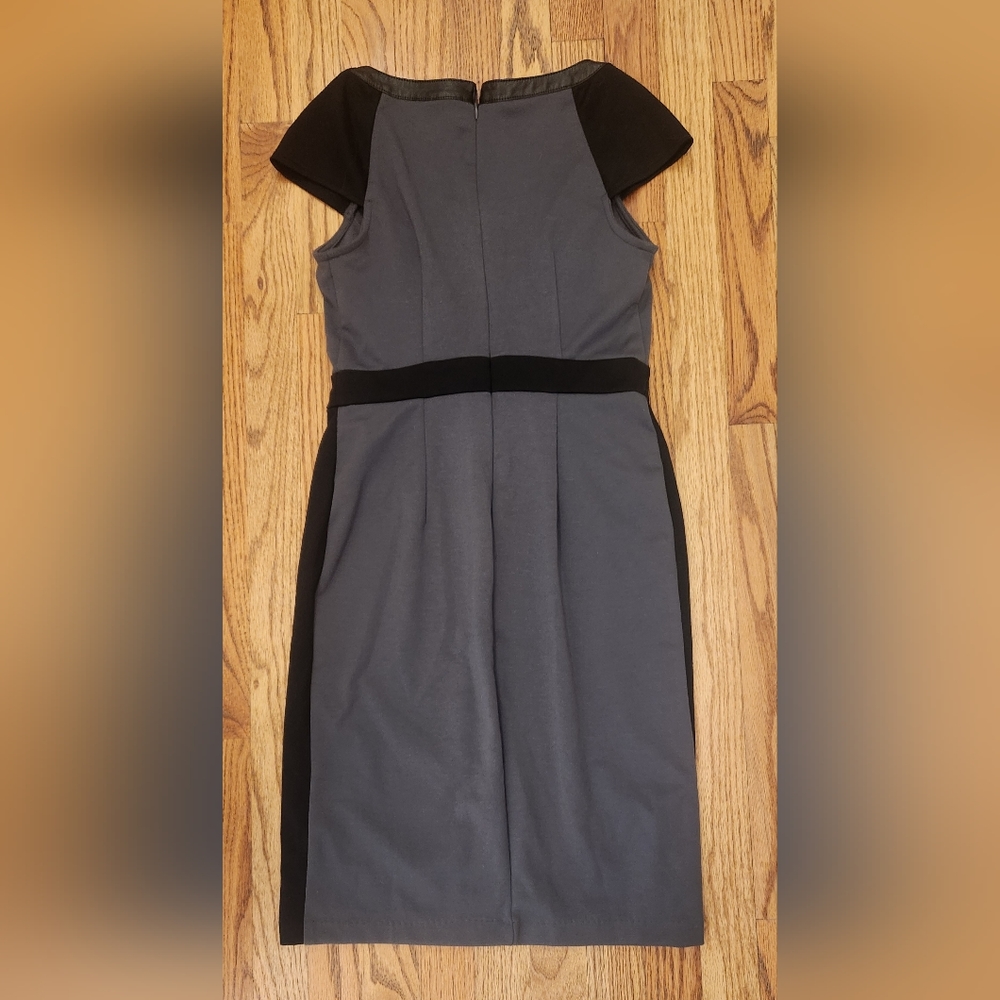 ECI, Women's Size 4 Dress, Wonderful Condition - Picture 2 of 7